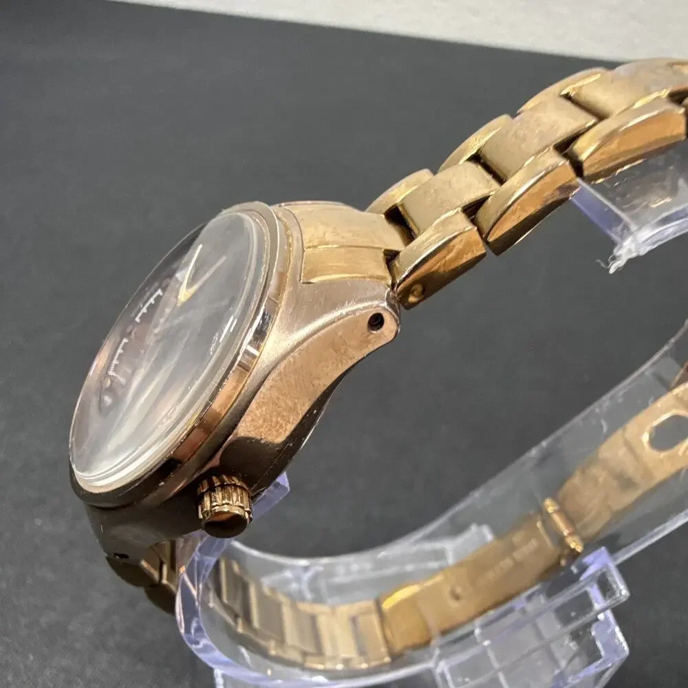 Fossil up auction
